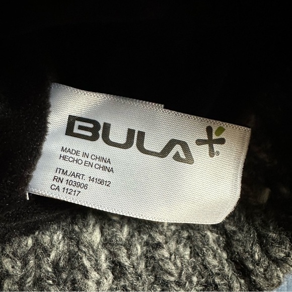 Bula Gray Chunky Wool Blend Knit Hat with Pom - Picture 10 of 10